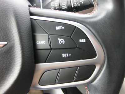 2018 Chrysler Pacifica, $16900. Photo 12