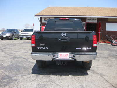 2015 Nissan Titan, $18900. Photo 4