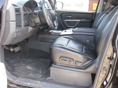 2015 Nissan Titan, $18900. Photo 5