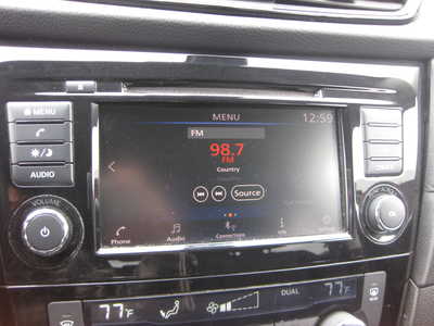2019 Nissan Rogue, $10900. Photo 10