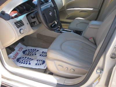 2007 Buick Lucerne, $8995. Photo 5