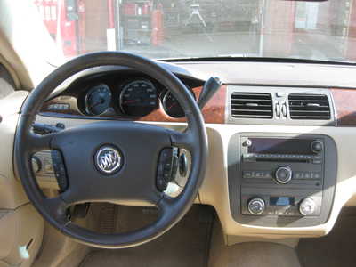 2011 Buick Lucerne, $11900. Photo 6