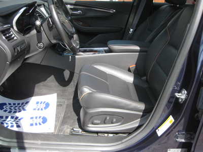 2015 Chevrolet Impala, $14900. Photo 5