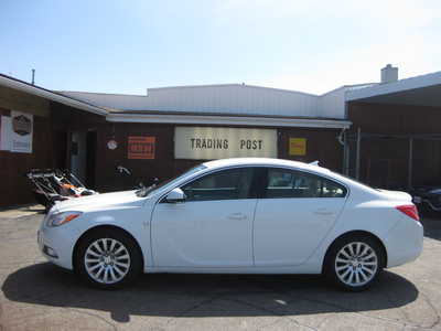 2011 Buick Regal, $5995. Photo 1