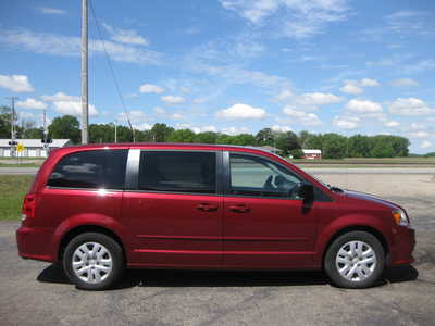 2015 Dodge Caravan, Grand, $12900. Photo 3