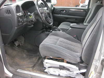 2006 GMC Envoy XL, $1395. Photo 5