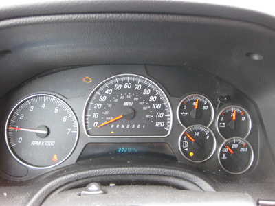 2006 GMC Envoy XL, $1395. Photo 9
