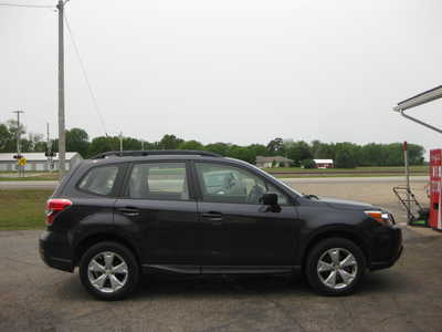 2016 Subaru Forester, $12900. Photo 3