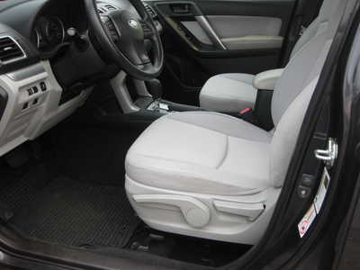 2016 Subaru Forester, $12900. Photo 5