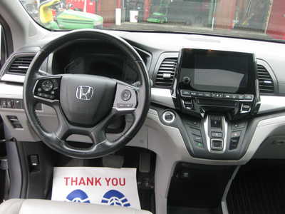 2018 Honda Odyssey, $25900. Photo 10