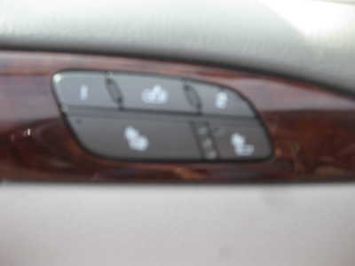 2007 Buick Lucerne, $10900. Photo 12