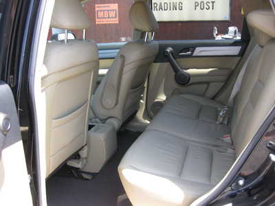 2011 Honda CR-V, $13900. Photo 6