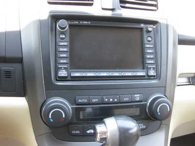 2011 Honda CR-V, $13900. Photo 9