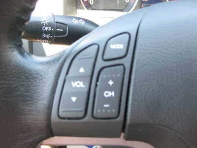2011 Honda CR-V, $13900. Photo 12