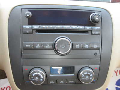 2011 Buick Lucerne, $10900. Photo 9