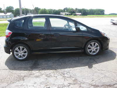 2011 Honda Fit, $7995. Photo 2