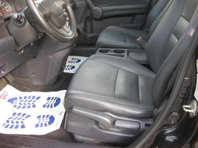 2011 Honda CR-V, $10900. Photo 5