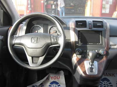 2011 Honda CR-V, $10900. Photo 7