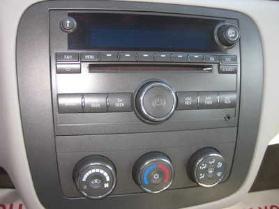 2011 Buick Lucerne, $8995. Photo 8