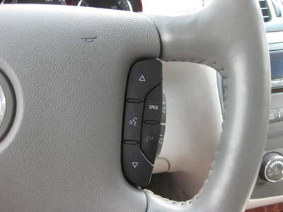2007 Buick Lucerne, $9995. Photo 9