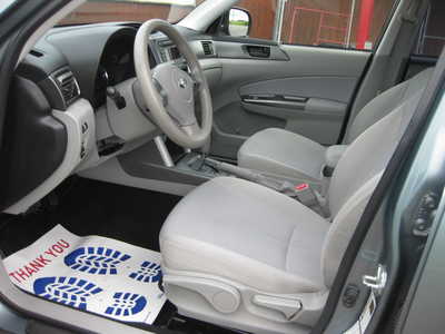 2012 Subaru Forester, $11900. Photo 5