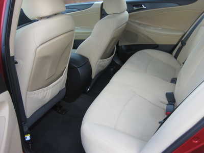 2013 Hyundai Sonata, $7995. Photo 6