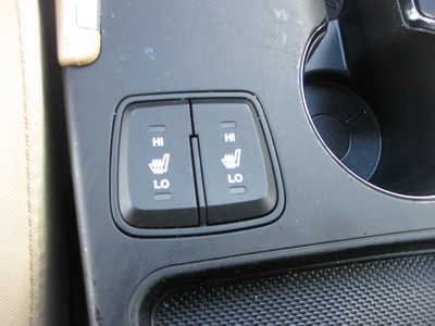 2013 Hyundai Sonata, $7995. Photo 8