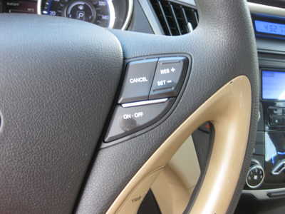 2013 Hyundai Sonata, $7995. Photo 11