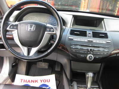 2011 Honda Accord Crosstour, $7995. Photo 8