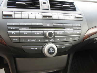 2011 Honda Accord Crosstour, $7995. Photo 10