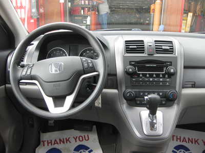 2009 Honda CR-V, $12900. Photo 7