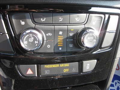 2020 Buick Encore, $18900. Photo 9