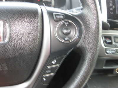2017 Honda Pilot, $17900. Photo 11