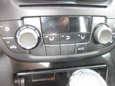2011 Buick Regal, $8995. Photo 9