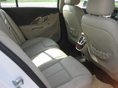 2015 Buick LaCrosse, $18900. Photo 7