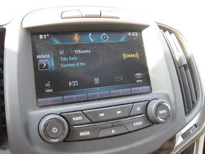 2015 Buick LaCrosse, $18900. Photo 10