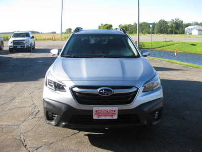 2021 Subaru Outback, $26900. Photo 2