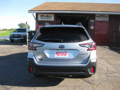 2021 Subaru Outback, $26900. Photo 4