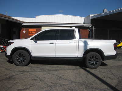 2023 Honda Ridgeline, $27900. Photo 1