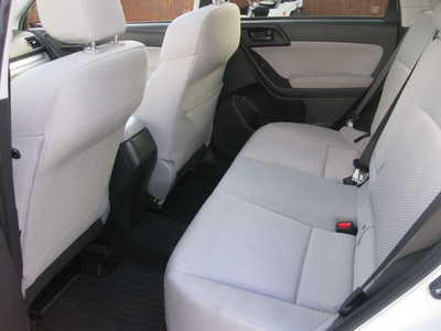 2014 Subaru Forester, $12900. Photo 6