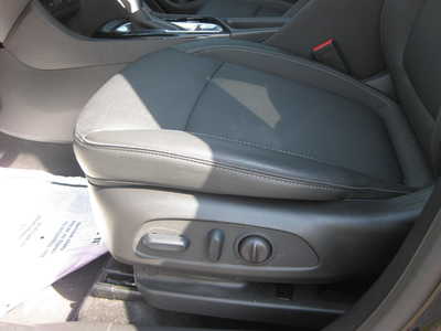 2023 Buick Encore GX, $26900. Photo 5