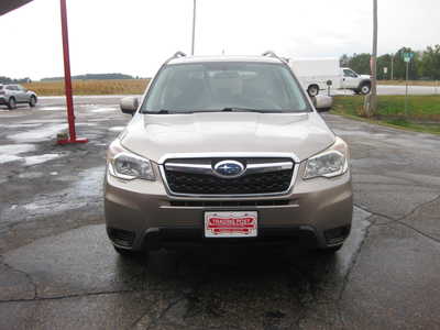 2015 Subaru Forester, $11900. Photo 2