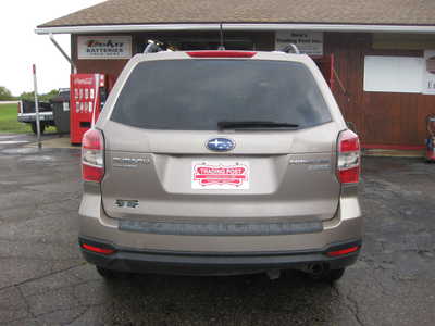 2015 Subaru Forester, $11900. Photo 4