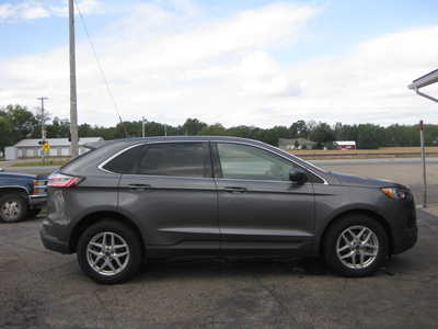 2022 Ford Edge, $22900. Photo 3