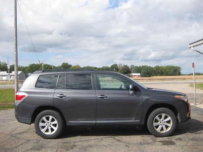 2012 Toyota Highlander, $13900. Photo 3