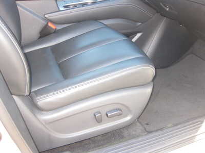 2023 Nissan Murano, $24900. Photo 6