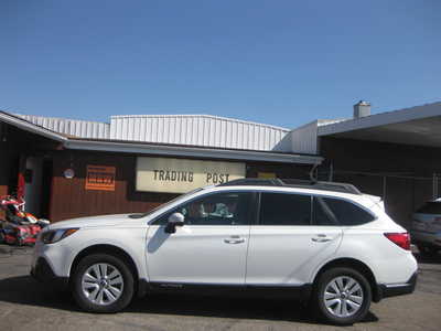 2018 Subaru Outback, $21900. Photo 1