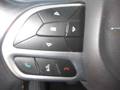 2018 Chrysler Pacifica, $17900. Photo 12
