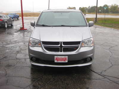 2018 Dodge Caravan, Grand, $13900. Photo 2