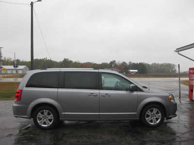 2018 Dodge Caravan, Grand, $13900. Photo 3
